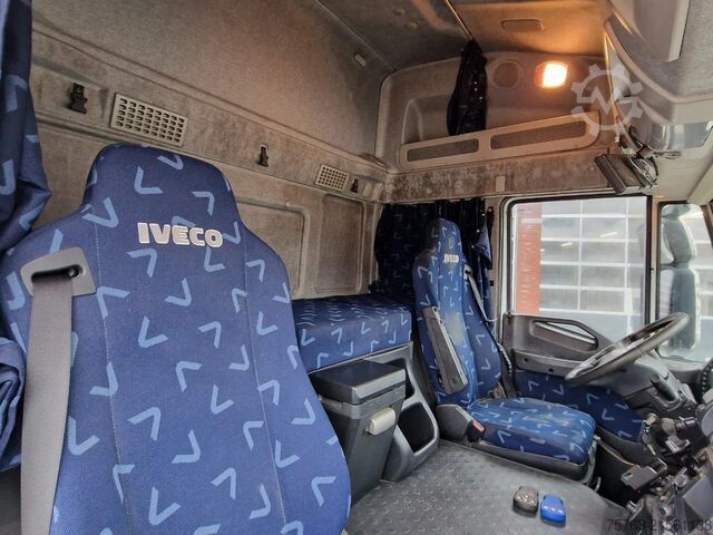 Mala Iveco Stralis 360 - 4x2 - Box with sidedoors - Loadli...