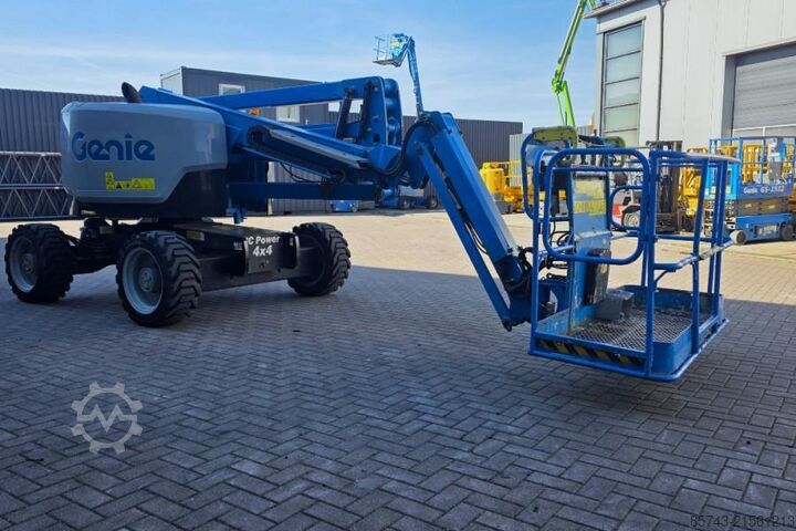 Cargador Genie Z45/25 XC Diesel, 4x4 Drive, 16m Working Height, 7