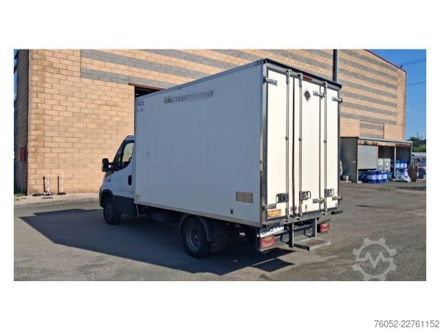 Rashladni kamion IVECO 35C17