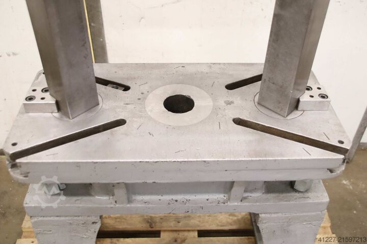 Πρέσα ατράκτου Allgaier Säulendurchgang 300 mm