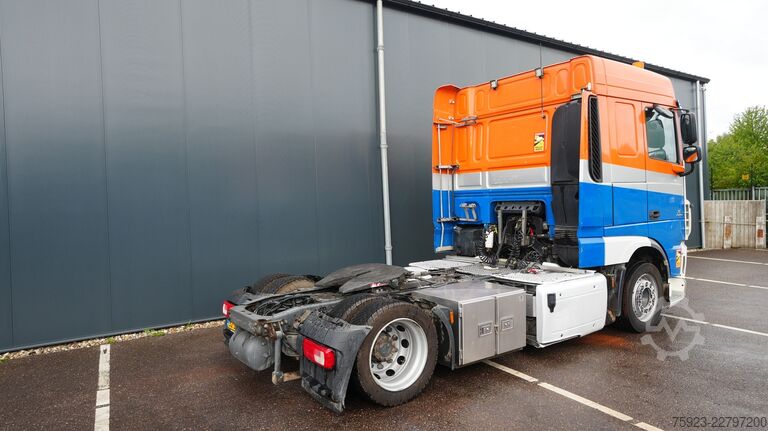 Volume SZM DAF XF 440 mega tractor unit