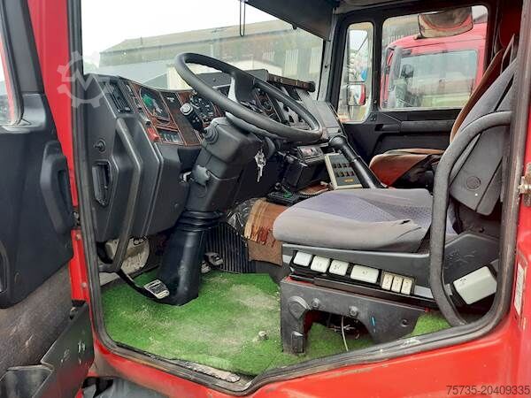 Transporteur de bois MAN 27.464 6X4