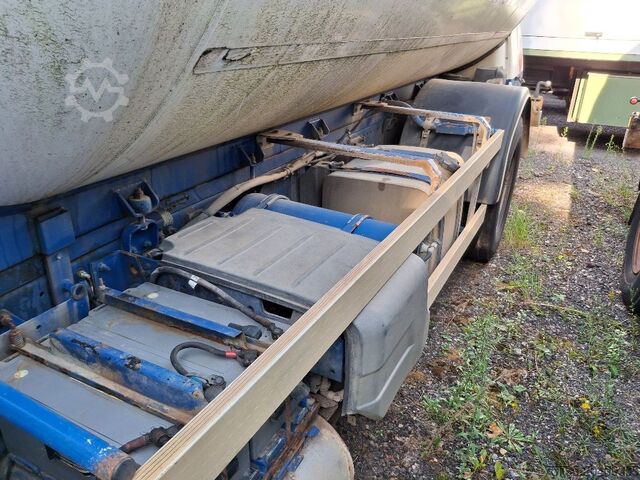 Δεξαμενόπλοιο RENAULT PREMIUM 270 GAS / LPG