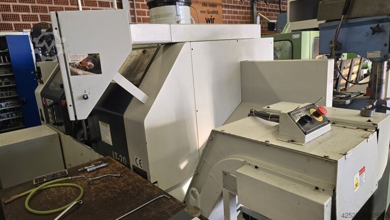 Torno CNC Saeilo Contur LT 20 C