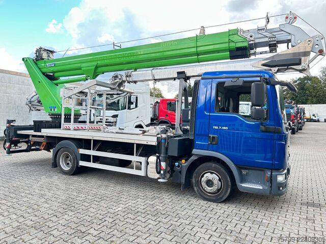 Камион со кран и комбе MAN 7.180 mit Böcker Dachdeckerkran bis 37 m 37-4000