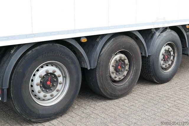 Poluprikolica sa pokretnim podom SCHWARZMÜLLER J-Serie, 92m³, 10mm Boden, SAF, Luft-Lift, Funk