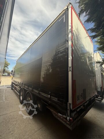 Tentiga platvormveok DAF XF 530 SUPER SPACE CAB 6X2 26T EURO 6