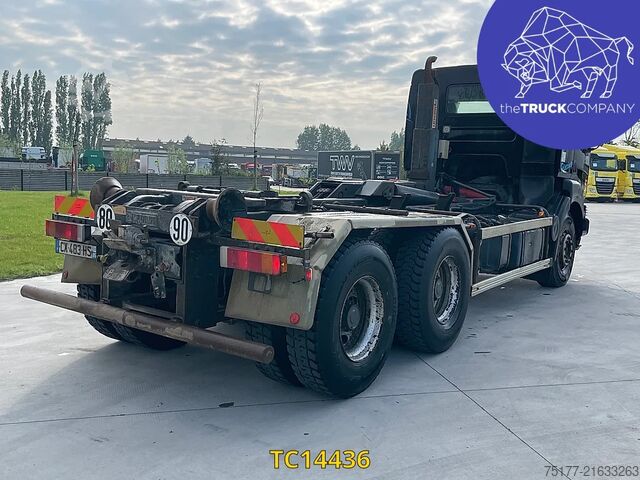 Transporte de contenedores Renault Kerax 370