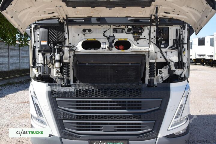 Standard SZM VOLVO FH 500 Globetrotter XL Mega