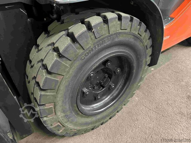 Dizel viljuškari Toyota 52-8FDJF35 - TRIPLEX - NEUWERTIG !!!