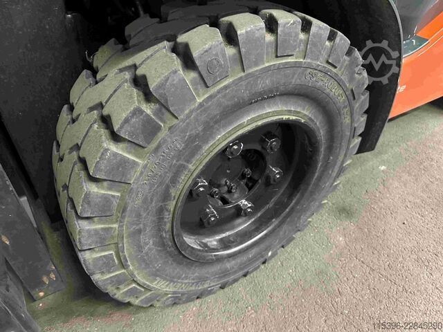 ডিজেল ফর্কলিফ্ট Toyota 52-8FDJF35 - TRIPLEX - NEUWERTIG !!!