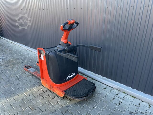 Raklapemelő Linde T20P