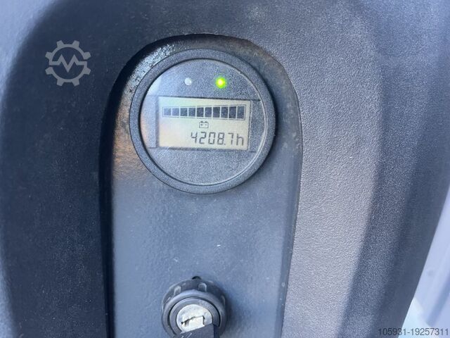 Raklapemelő Linde T20P