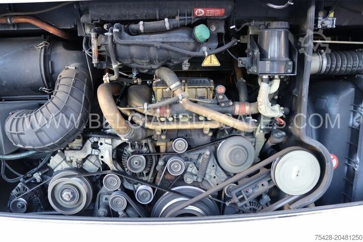 אוטובוס בין עירוני Setra S 416 H