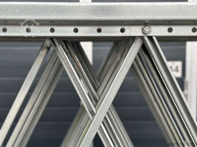 Raft i sistemit të raftit të paletave të magazinës së lartë Bito PRO / Regallänge: 34,10 lfm. / St.: 2.000 x 1.100 mm / Tr.: 3.300 mm