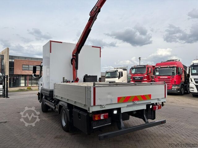 Camión grúa Mercedes-Benz Atego 921 + PALFINGER 4200 + EURO 6 + PERFECT C...