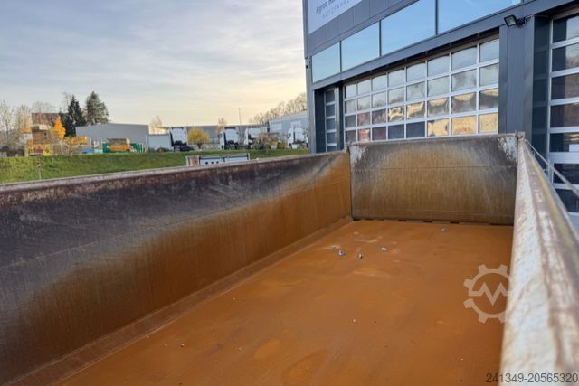 Tipper truck SCANIA G490 10x4 2S Moser