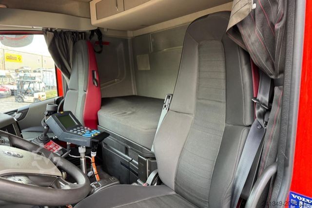 Standard tractor unit VOLVO FH-460 4x2 Winterdienst/SZM