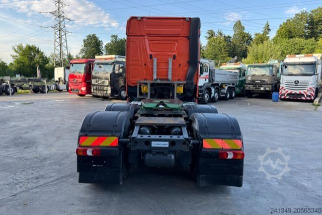 Heavy-duty truck MERCEDES-BENZ Actros 3358 6x4 120T