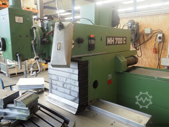 CNC universālā frēzmašīna Maho MH700 C