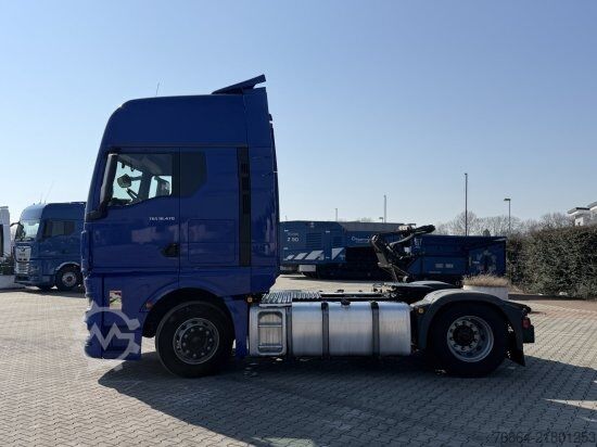 Tractor estándar MAN TGX 4X2 470 RETARDER EURO 6 MAN TIPMATIC