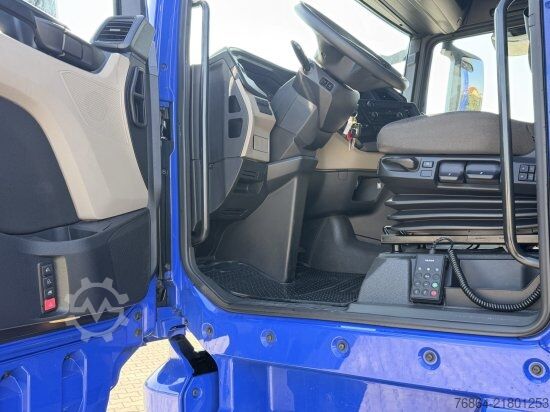 Tractor estándar MAN TGX 4X2 470 RETARDER EURO 6 MAN TIPMATIC