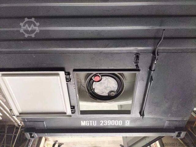 Cisternový kontajner 20 Fuß Tankcontainer mit Kessel