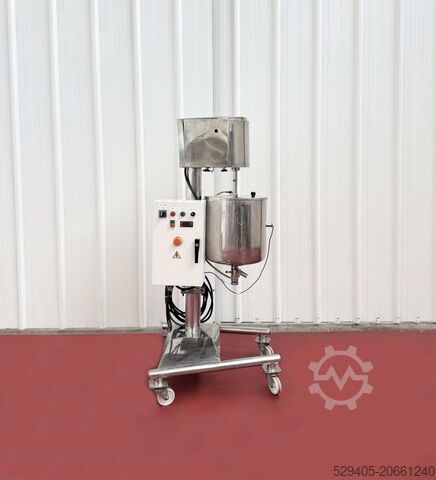 Pomnilniški medij Industrial storage tanks