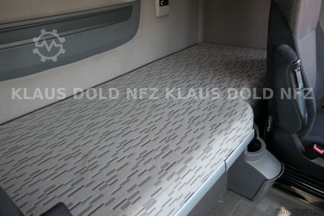 Standard dragbil DAF XF 460 Space Cab XL-Tank Euro 6