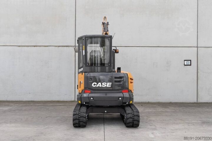 Máy xúc mini CASE CX 42 D