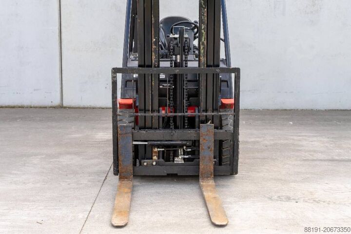 Xe nâng Manitou MI 25