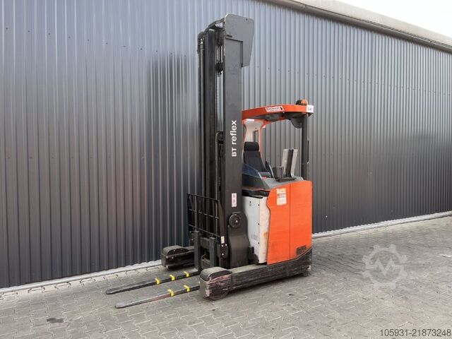 Schubmaststapler BT RRE140HE