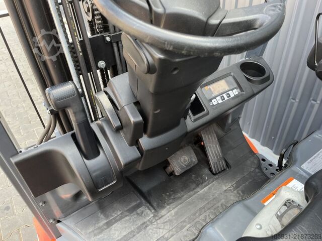 Elektro 3 Rad-Stapler Toyota 8FBET18