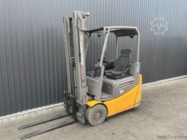 Elektro 3 Rad-Stapler Jungheinrich EFG213