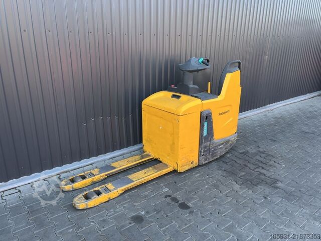 Niederhubwagen Jungheinrich ERE120