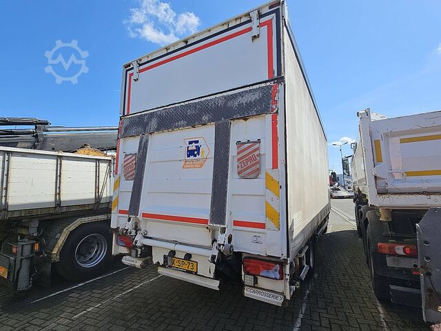 Valixhe M.A.N. 12.220 TGL