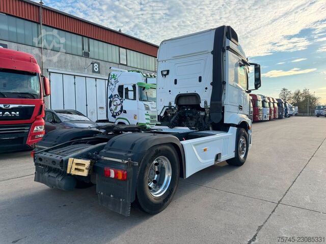 Tractor estándar MERCEDES-BENZ ACTROS 1843 * RETARDER * ALCOA * VOLLVERKLEIDUNG