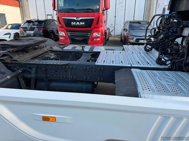 Tractor estándar MERCEDES-BENZ ACTROS 1843 * RETARDER * ALCOA * VOLLVERKLEIDUNG