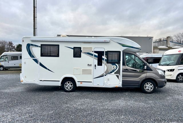 Autocaravana semi-integrada CHAUSSON Flash 718 XLB *Queensbett-Hubbett*