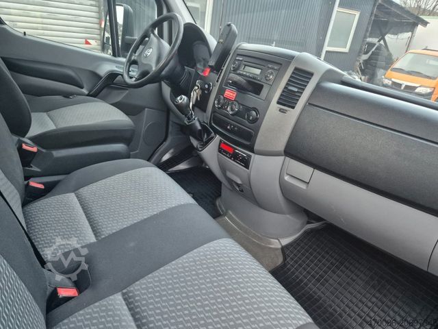 Автомобиль-фургон для перевозки автомобилей VOLKSWAGEN Crafter Pritsche 50 lang L3*Schiebeplateau*7.5 T