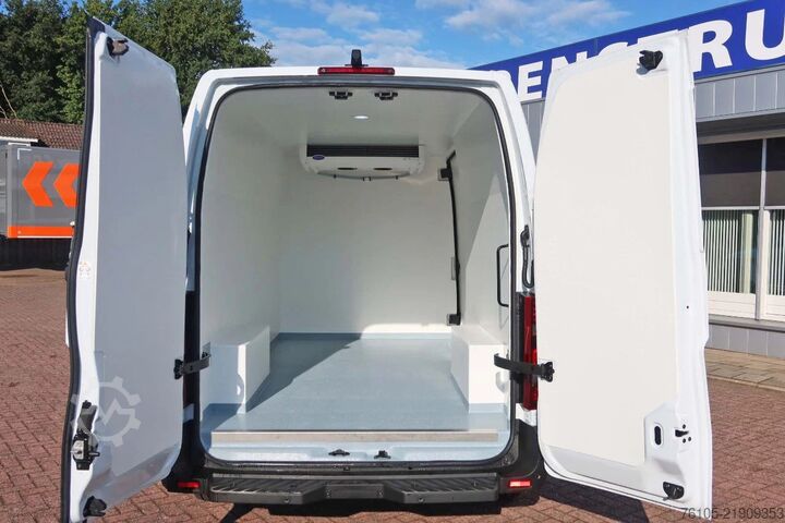 Furgoneta frigorífica Renault Master L3/H2 Koel/Vries Carrier Xarios 350 B.P...