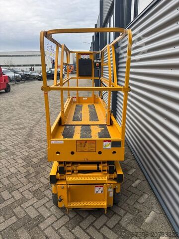 Elevador de tijera Haulotte Compact 8 Hoogwerker Schaarhoogwerker