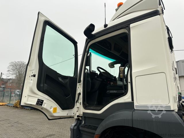 Haakarm vrachtwagen MERCEDES-BENZ Arocs 3243 8x2 / M-Tec HLS 20 Silosteller + Funk