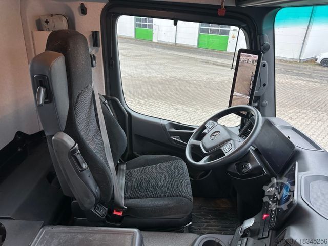 Haakarm vrachtwagen MERCEDES-BENZ Arocs 3243 8x2 / M-Tec HLS 20 Silosteller + Funk