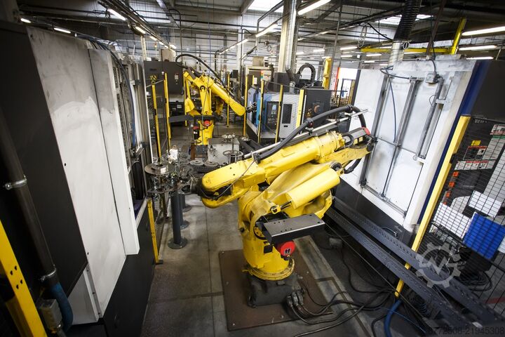 산업용 로봇 FANUC S-420iF/ S-420iw with RJ-2 controller