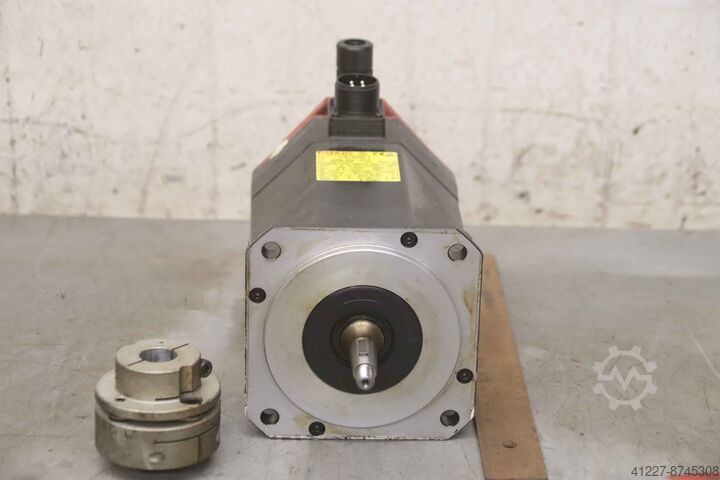 Servomotor 1,6 kW 3000 U/min Fanuc Santenberg A06B-0227-B000 GTC S 2