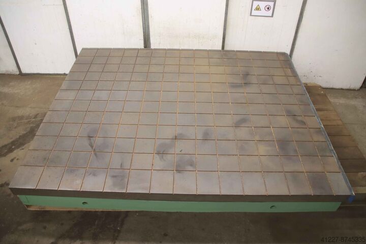 Prispaudimo plokštė unbekannt 3000/2500/H300 mm