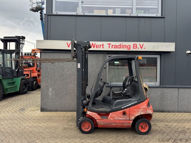 Linde H16T-03 Triplex 540 Freelift / Sideshift LPG 2006 LINDE H16T-03 Triplex 540 Freelift / Sideshift LPG 2006