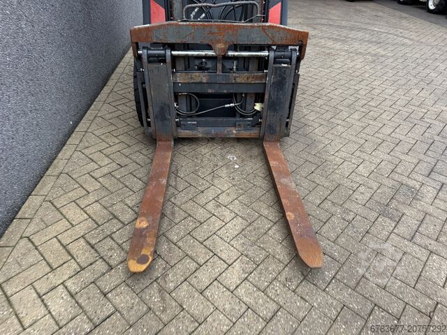 Linde H30D-02 Duplex 450 Sideshift / Fork Positioner VW Diesel 2013 LINDE H30D-02 Duplo 450 Sideshift / Vorkversteller VW Diesel 2013