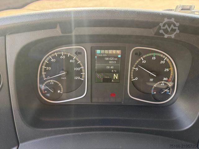 厢式货车 MERCEDES-BENZ ATEGO 918 L Koffer 5,30 m LBW 1,5 T*E 6D*NL 4 T